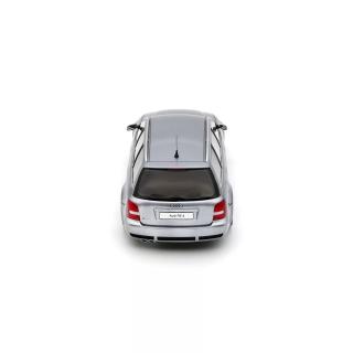 Audi RS 4 (B5) Avant \"stanced\" Avus Silver 2025  OttO mobile Project Cars 1:18 Resinemodell (Türen, Motorhaube... nicht zu öffnen!)